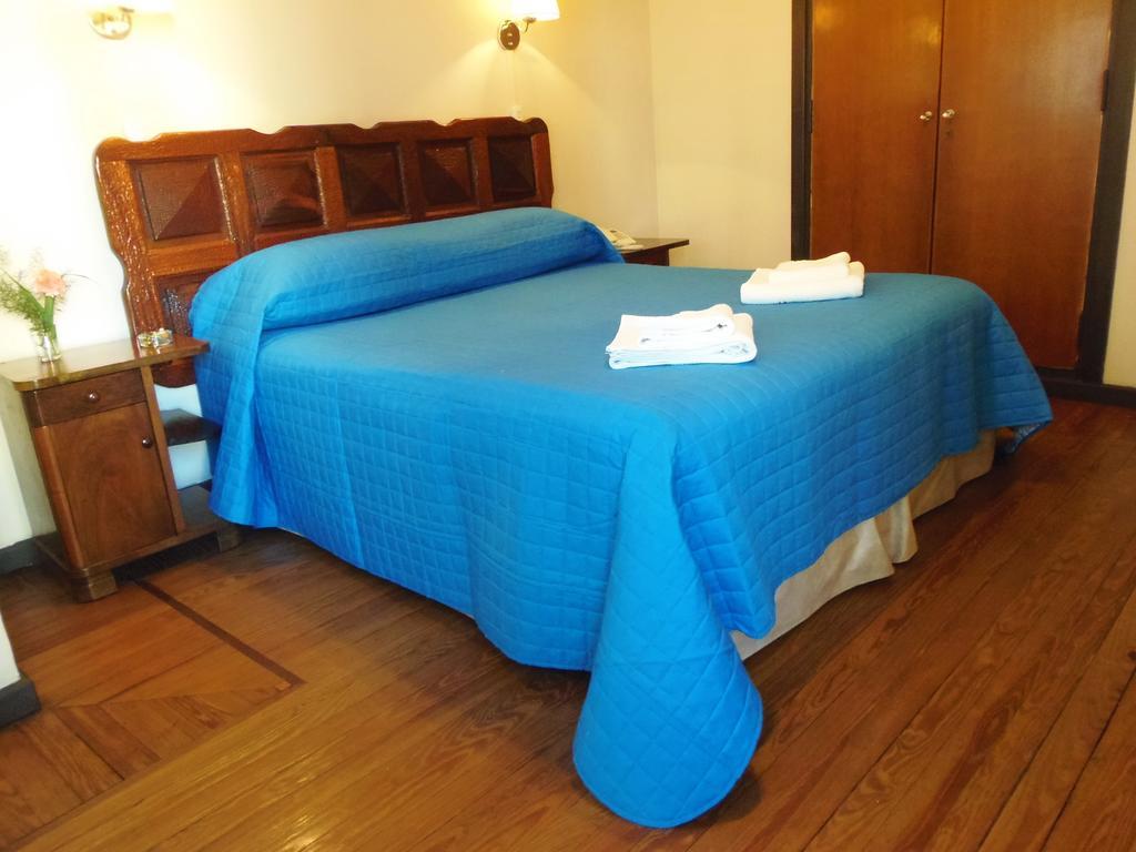 City Hotel Mar Del Plata Bilik gambar