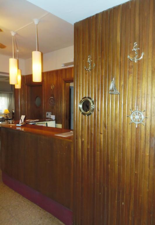 City Hotel Mar Del Plata Bilik gambar